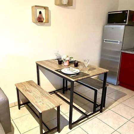 Le Clos De Cattenom Luxembourg Апартаменты *